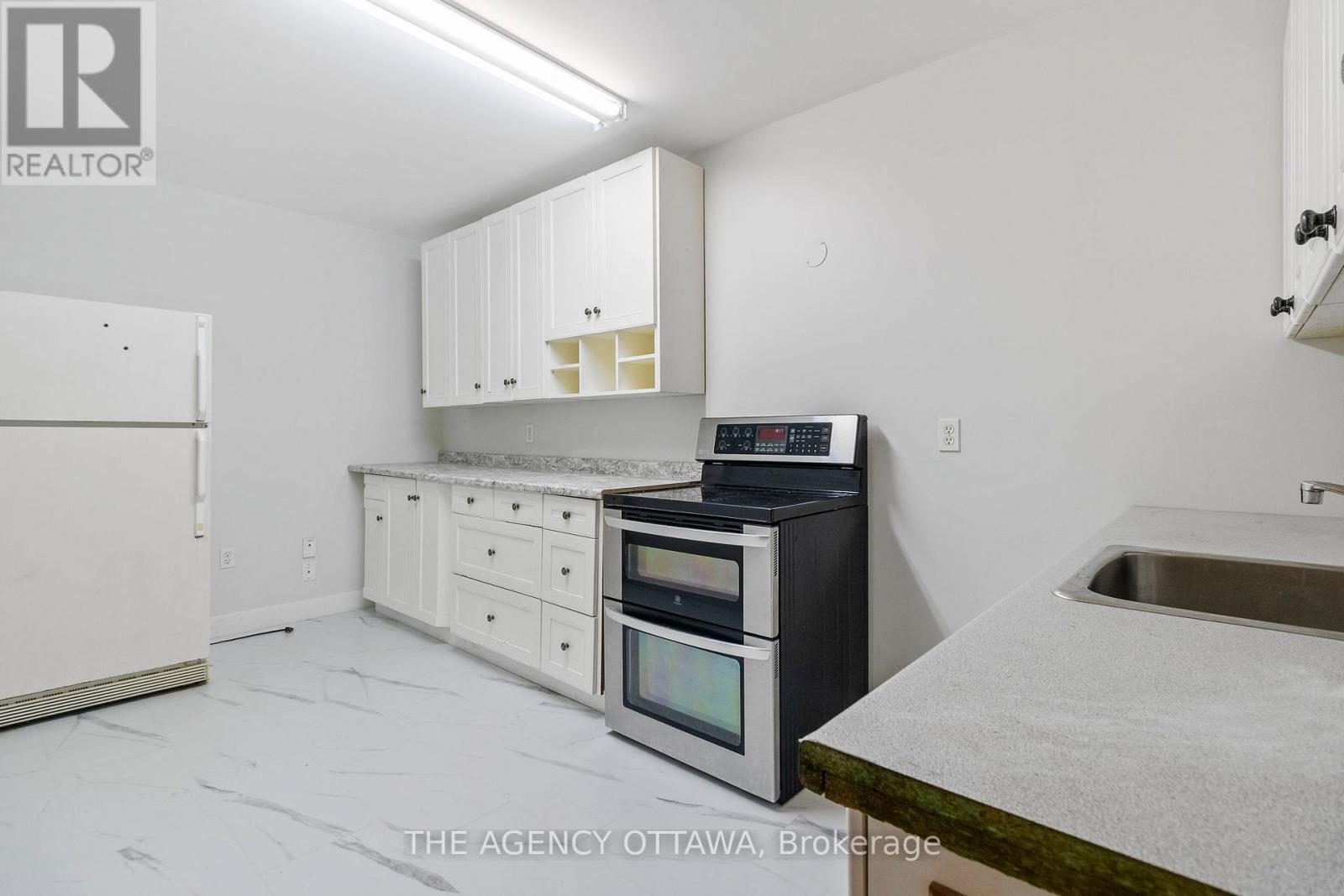 18 King Street W, Brockville, Ontario  K6V 3P6 - Photo 37 - X12951940