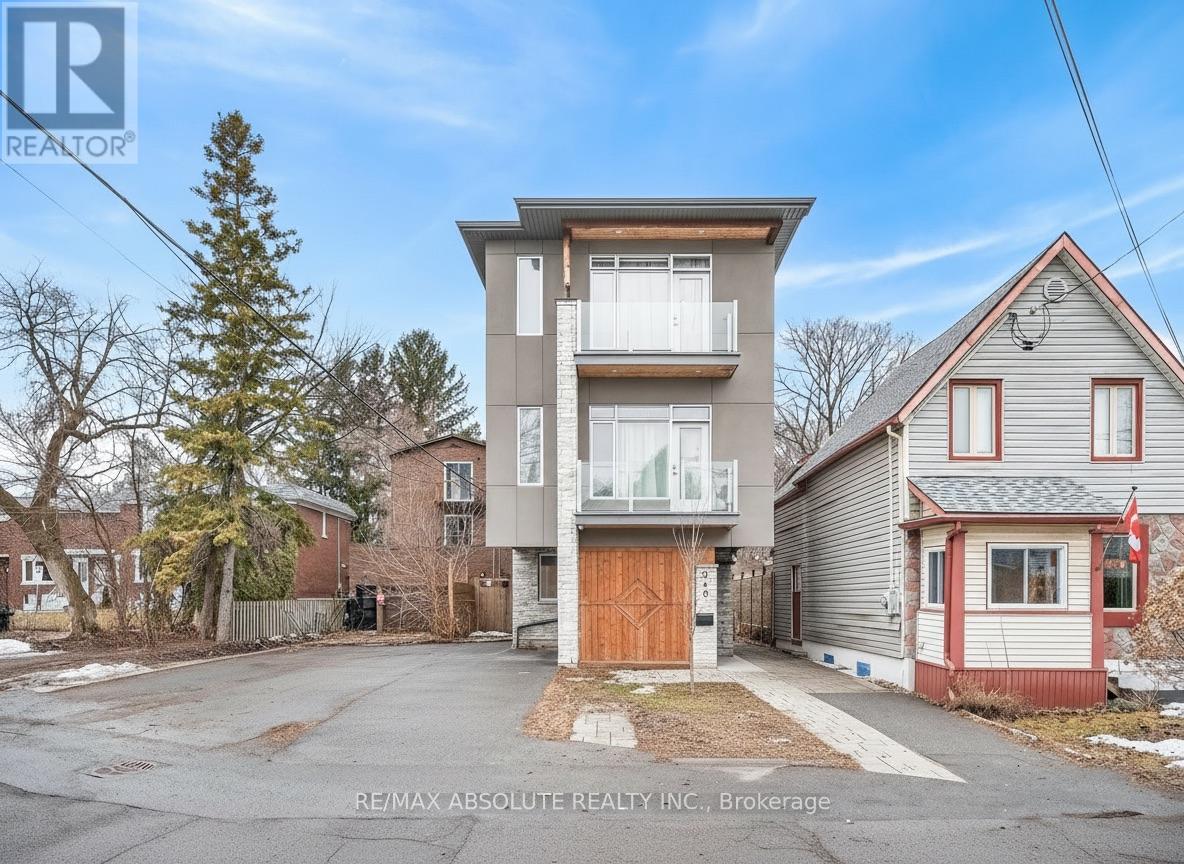 246 WESTHAVEN CRESCENT, Ottawa, Ontario