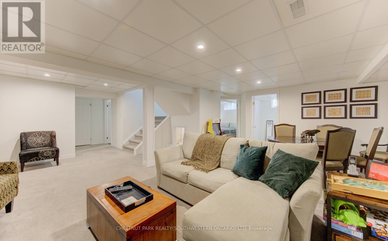 9 - 306 Roxton Drive, Waterloo, Ontario  N2T 1R6 - Photo 16 - X12952346