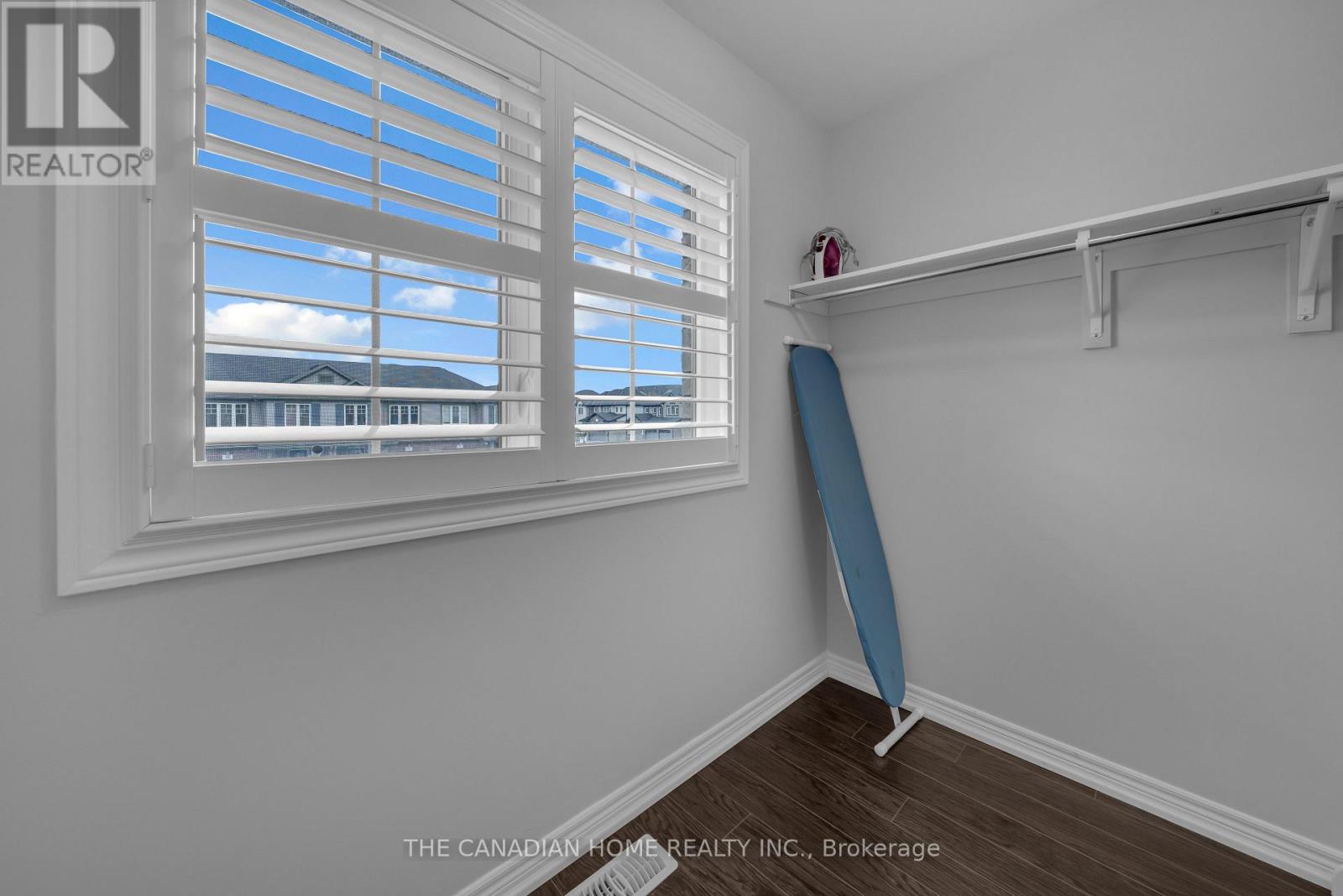 83 Monarch Street, Welland, Ontario  L3C 0E6 - Photo 22 - X12952352