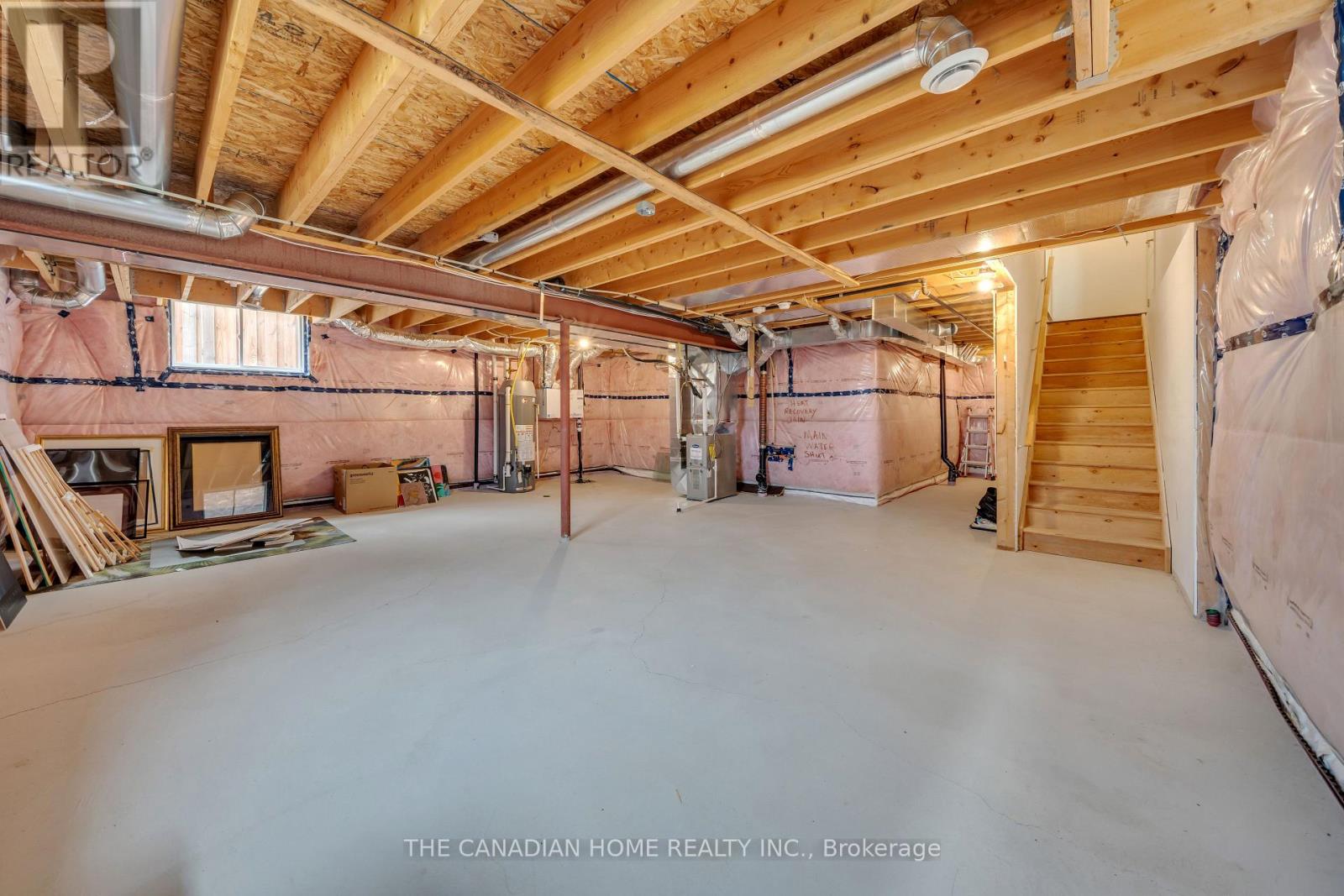 83 Monarch Street, Welland, Ontario  L3C 0E6 - Photo 47 - X12952352