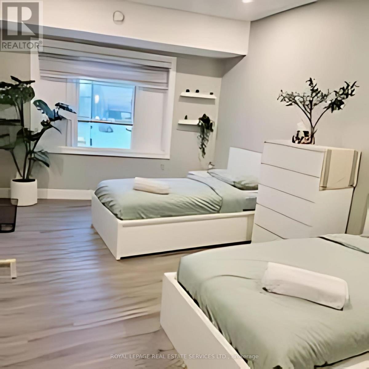 3 - 169 East Main Street, Welland, Ontario  L3B 3W7 - Photo 6 - X12952366