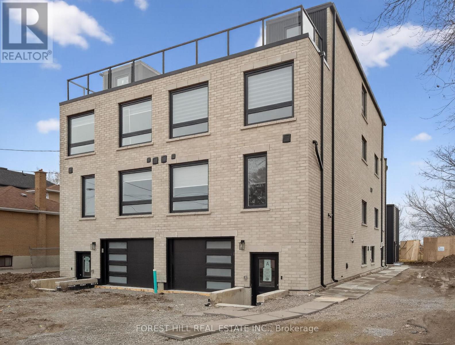 D - 279 REINER ROAD, Toronto, Ontario