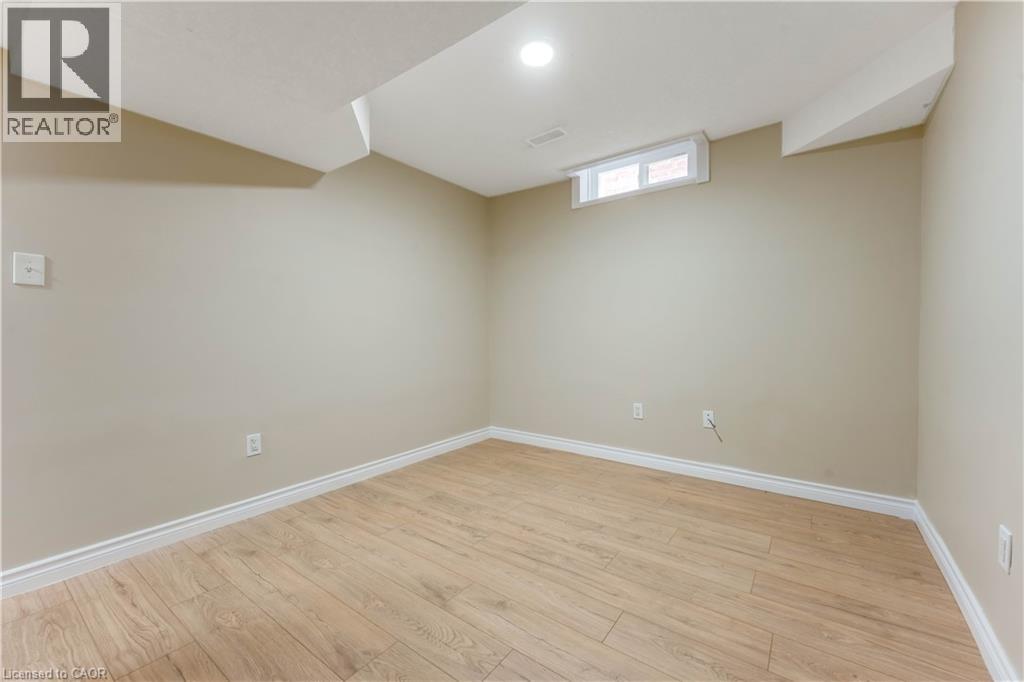 135 Veronica Drive, Kitchener, Ontario  N2A 4E6 - Photo 35 - 40815848