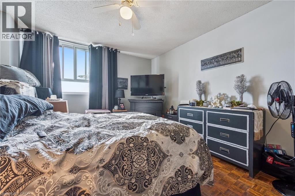 225 Harvard Place Unit# 1510, Waterloo, Ontario  N2J 4H4 - Photo 22 - 40803777