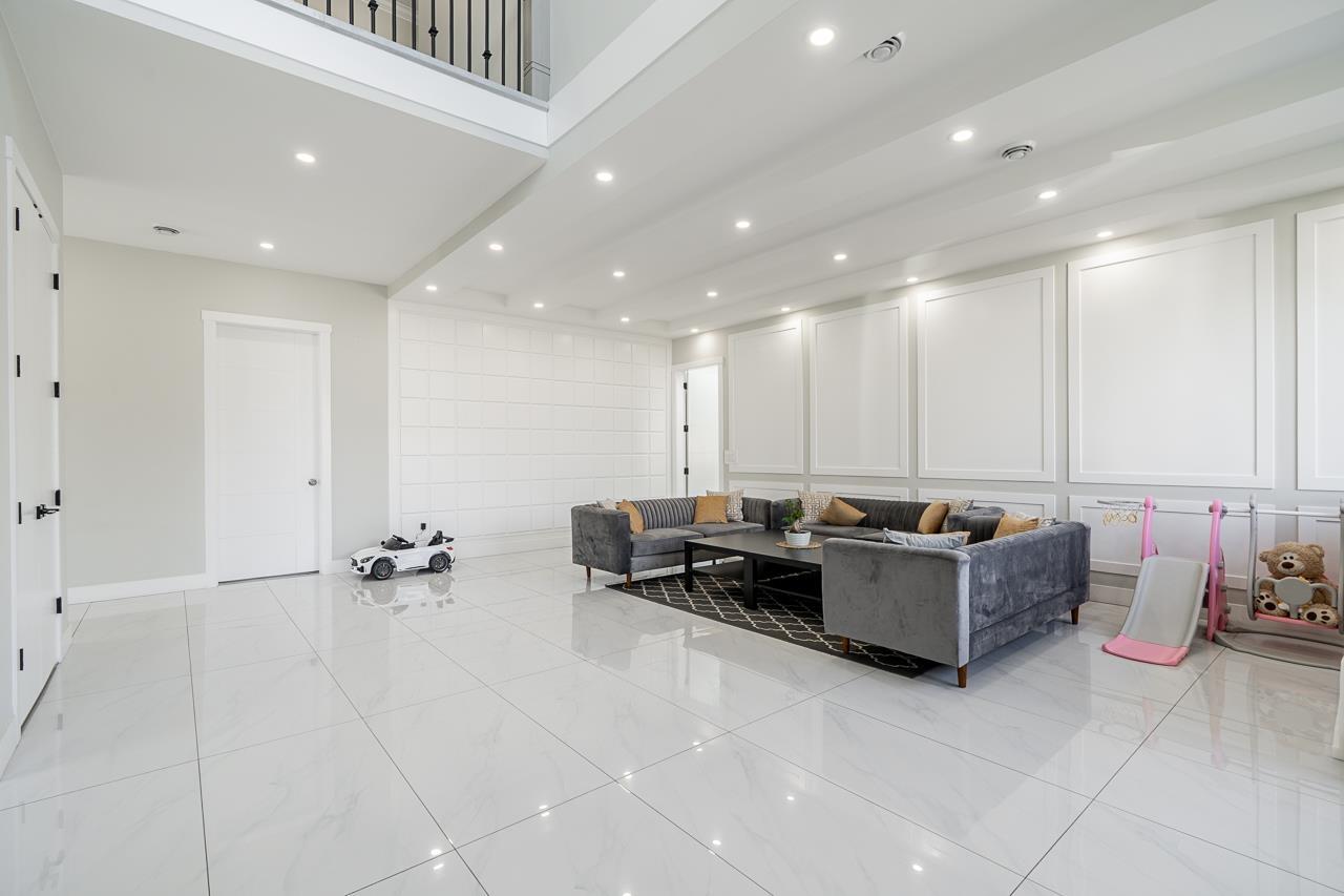 9185 139 Street, Surrey, British Columbia  V3V 1J2 - Photo 4 - R3106298