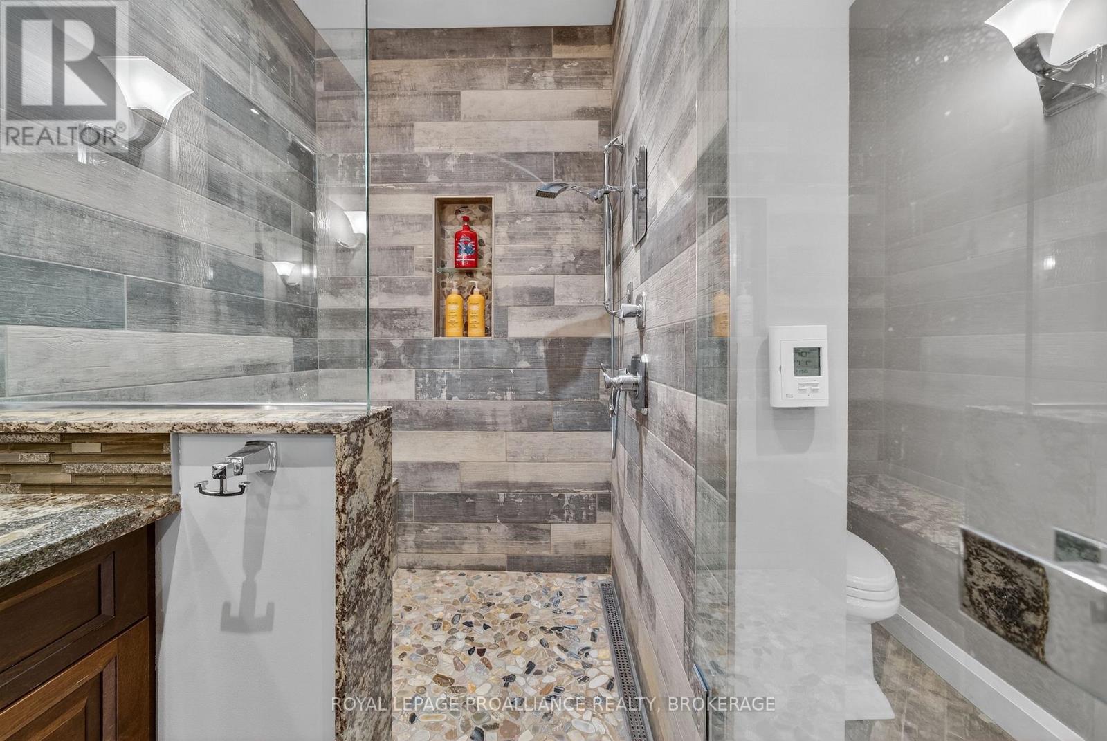 89 Gentlebreeze Drive, Belleville, Ontario  K0K 2V0 - Photo 25 - X12952432