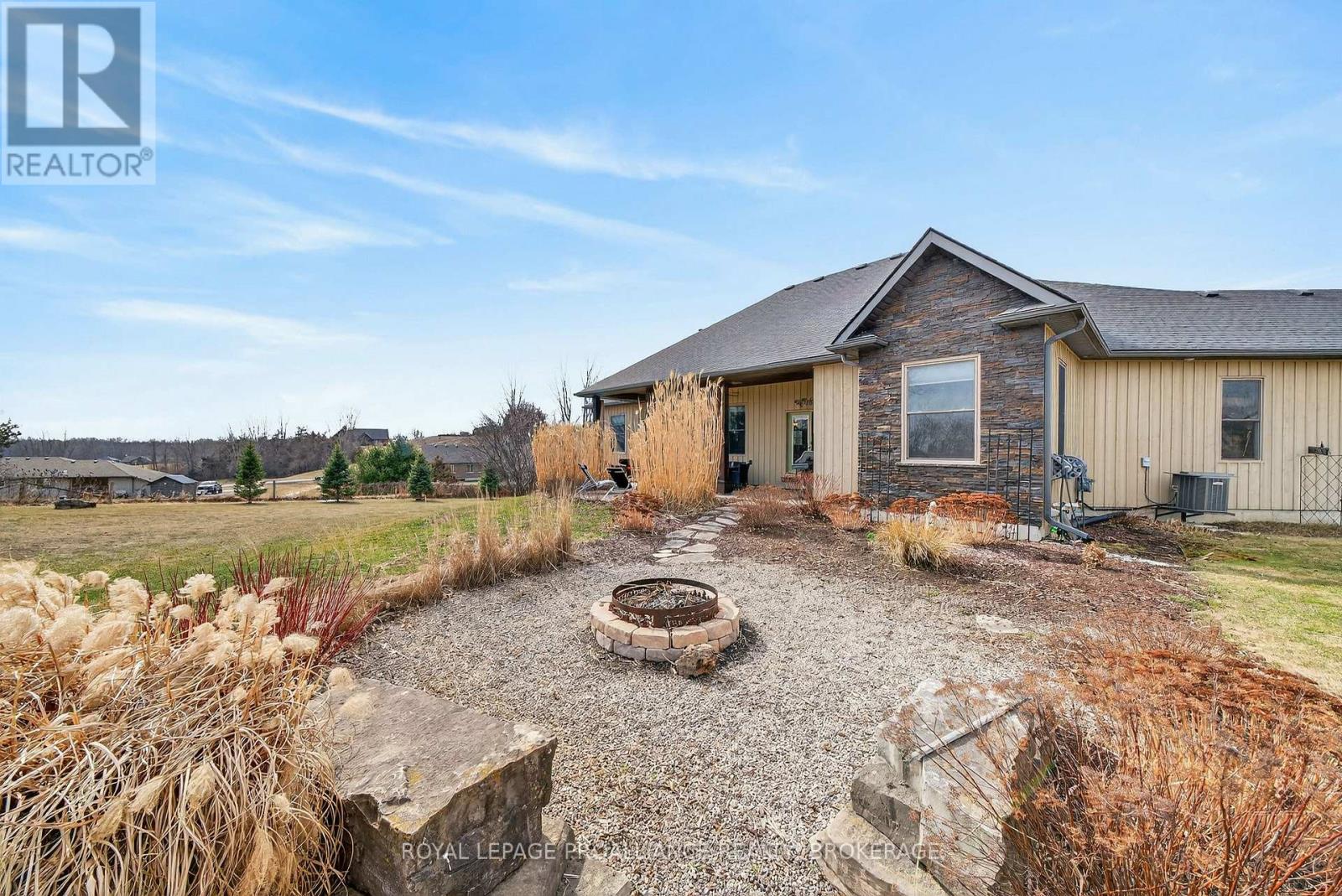 89 Gentlebreeze Drive, Belleville, Ontario  K0K 2V0 - Photo 40 - X12952432