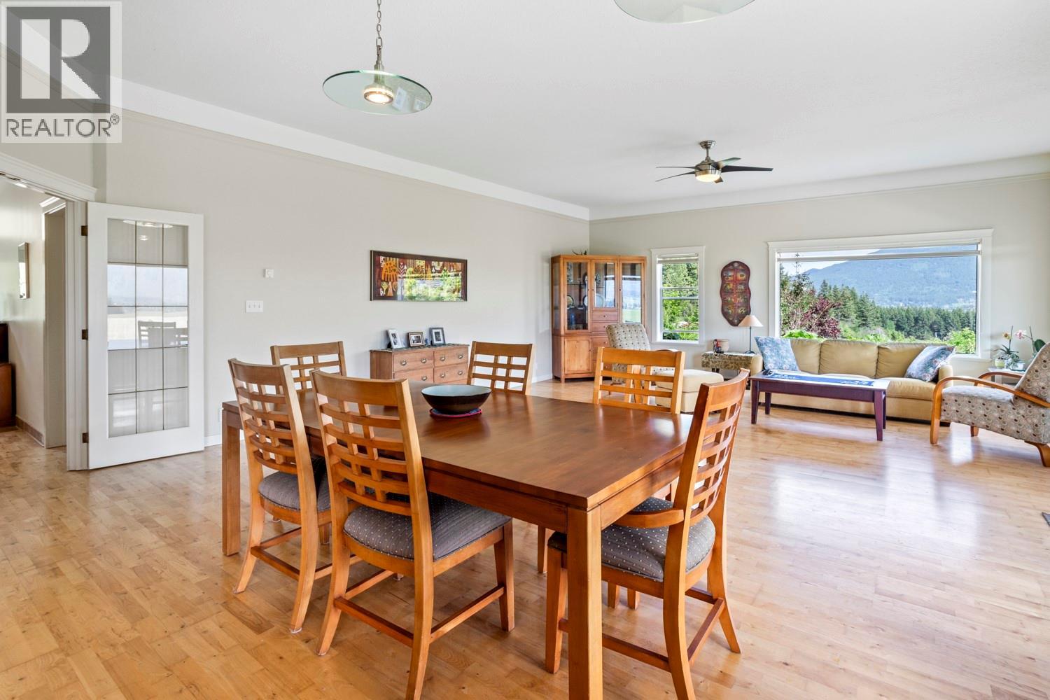 2110 30th Street, Lister, British Columbia  V0B 1G2 - Photo 12 - 10381787