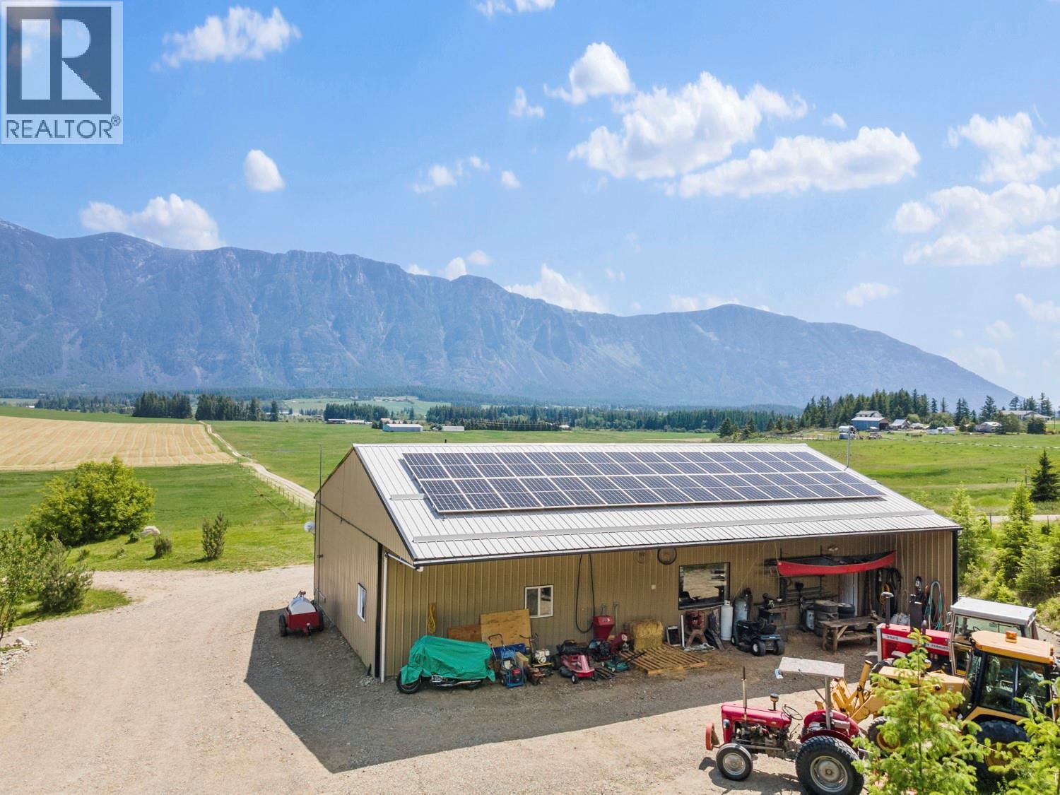 2110 30th Street, Lister, British Columbia  V0B 1G2 - Photo 3 - 10381787