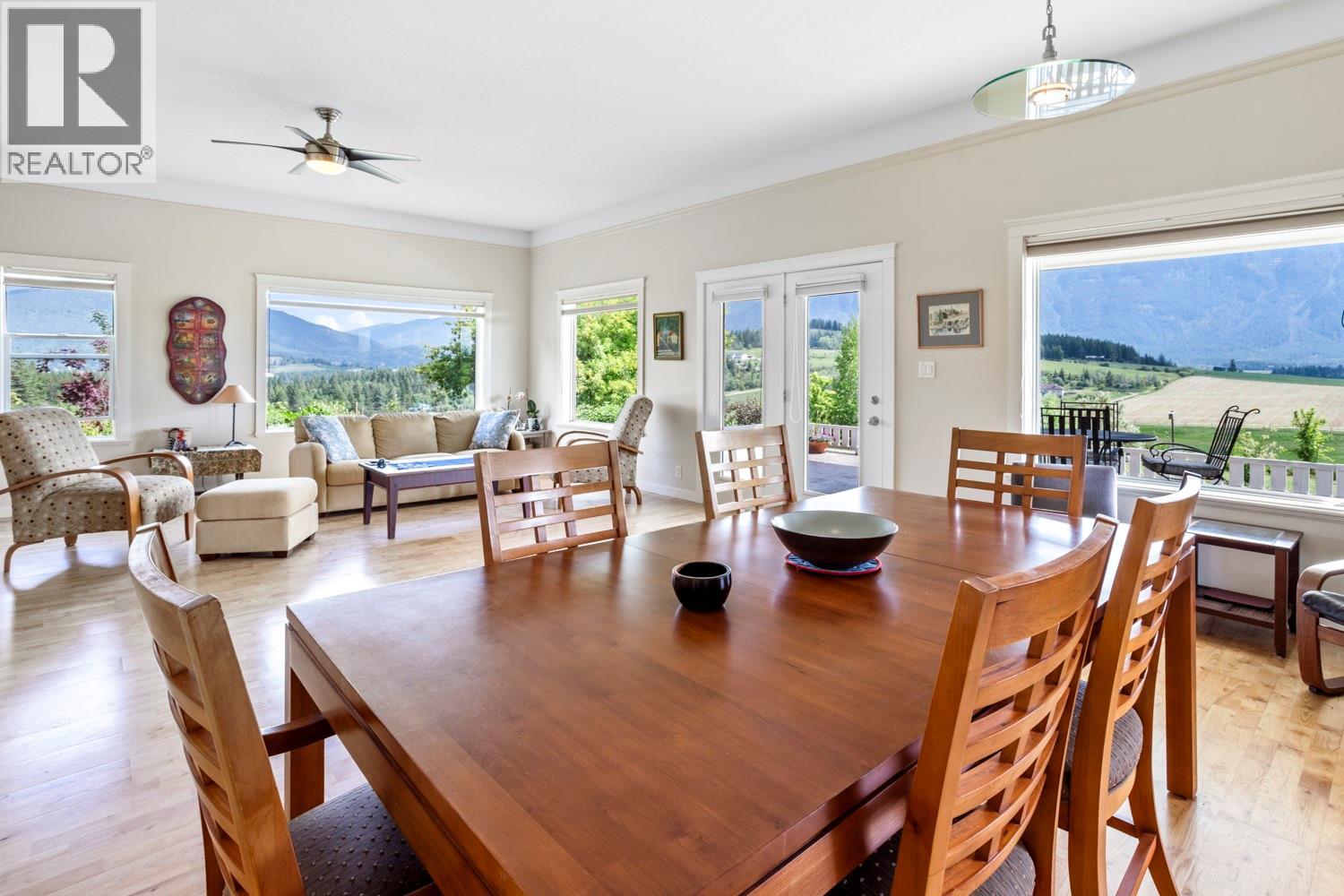 2110 30th Street, Lister, British Columbia  V0B 1G2 - Photo 13 - 10381787