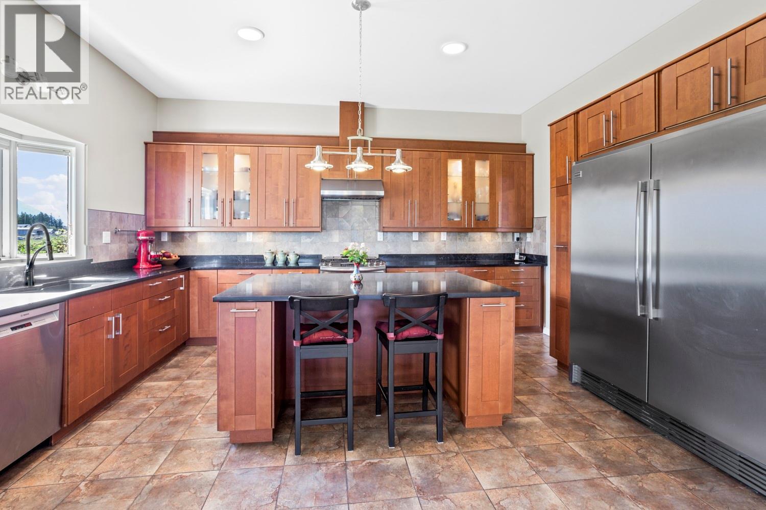 2110 30th Street, Lister, British Columbia  V0B 1G2 - Photo 6 - 10381787