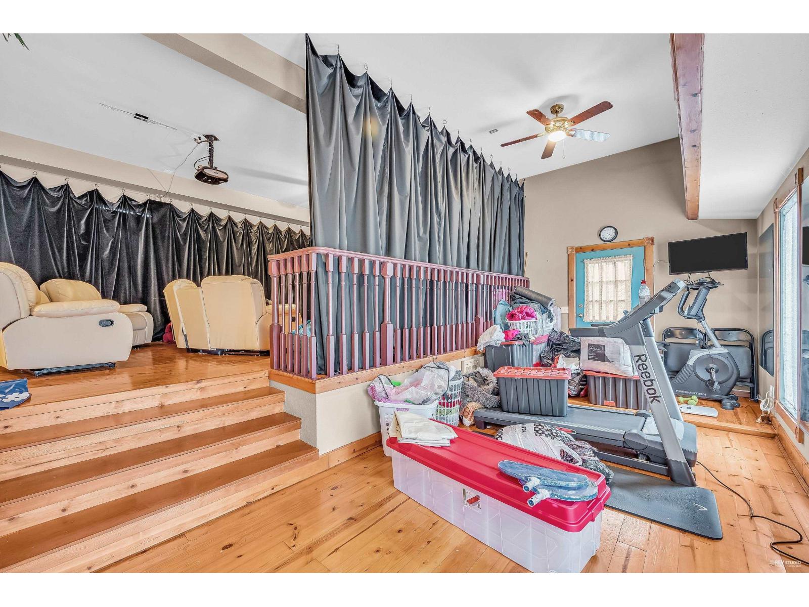 13371 21a Avenue, Surrey, British Columbia  V4A 9N1 - Photo 6 - R3105197