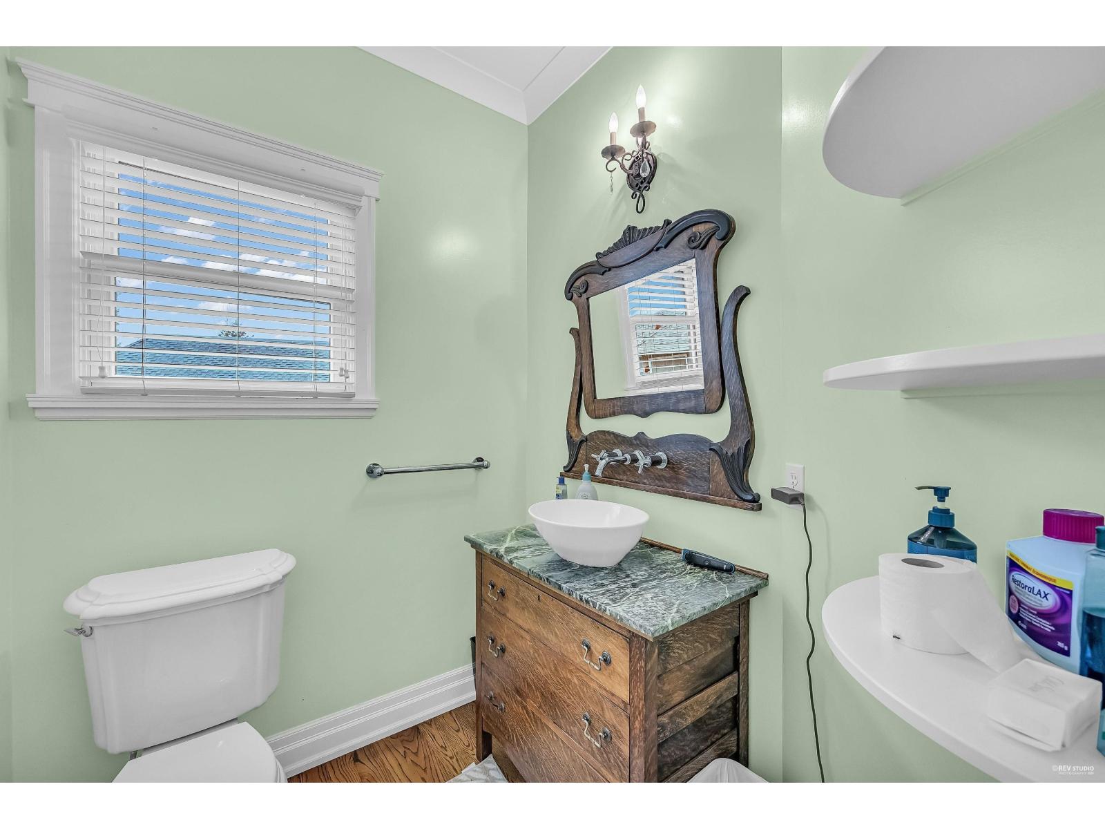 13371 21a Avenue, Surrey, British Columbia  V4A 9N1 - Photo 8 - R3105197