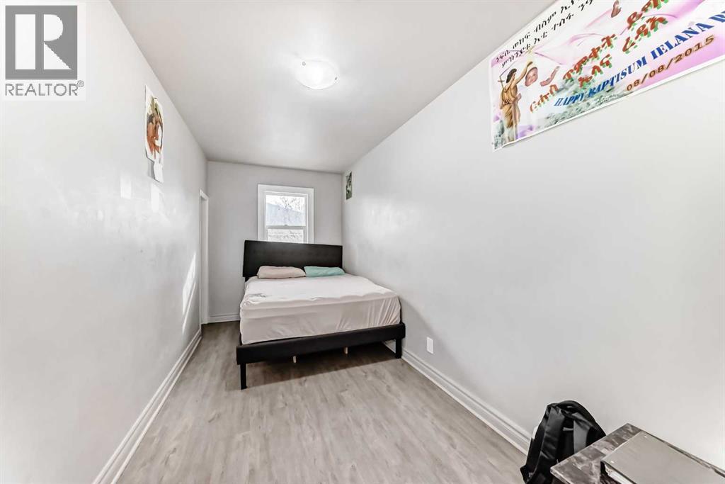 2517 36 Street SE, Calgary, Alberta  T2B 0Y2 - Photo 7 - A2293398