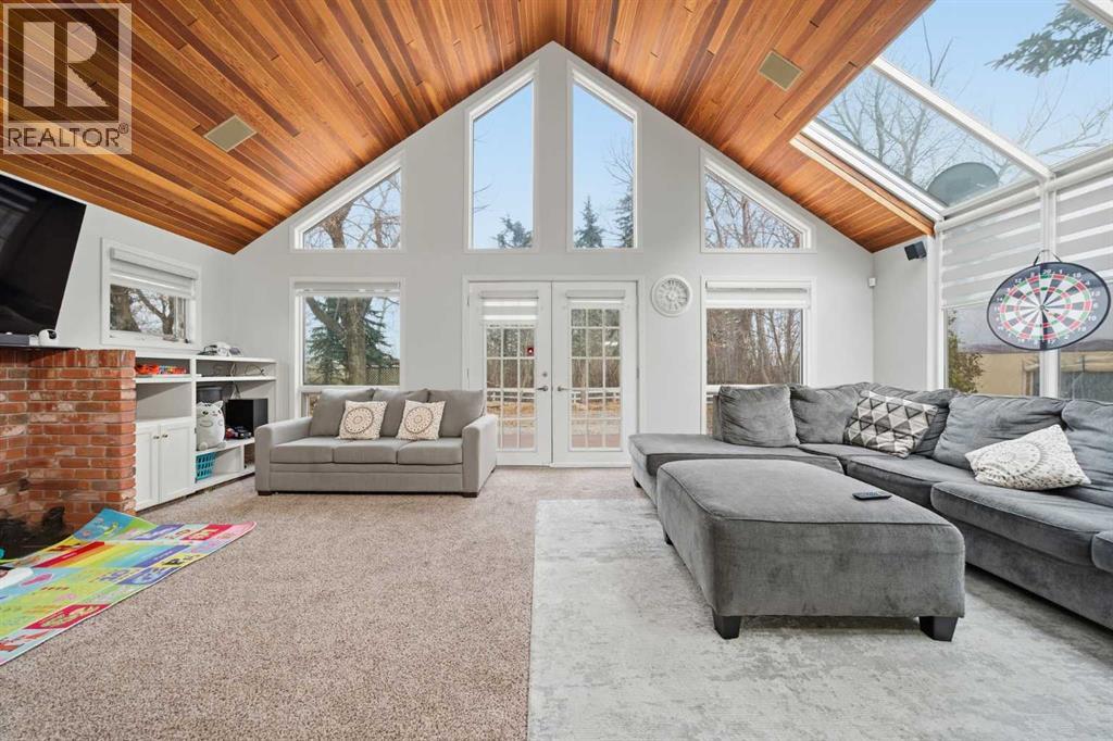 12040 338 Avenue E, Rural Foothills County, Alberta  T1s 1a2 - Photo 4 - A2295648