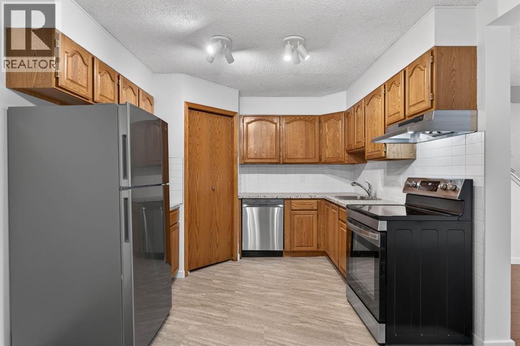 66, 3809 45 Street SW, Calgary, Alberta  T3E 3H4 - Photo 7 - A2296547