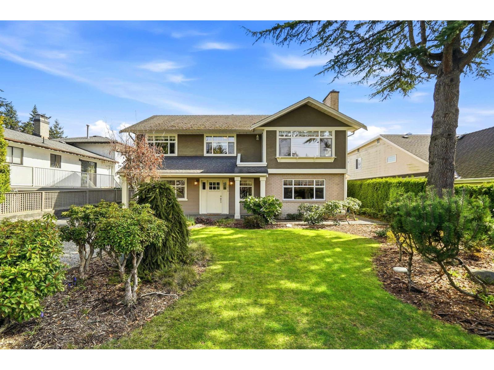 1434 Bishop Road, White Rock, British Columbia  V4B 3K5 - Photo 1 - R3105677