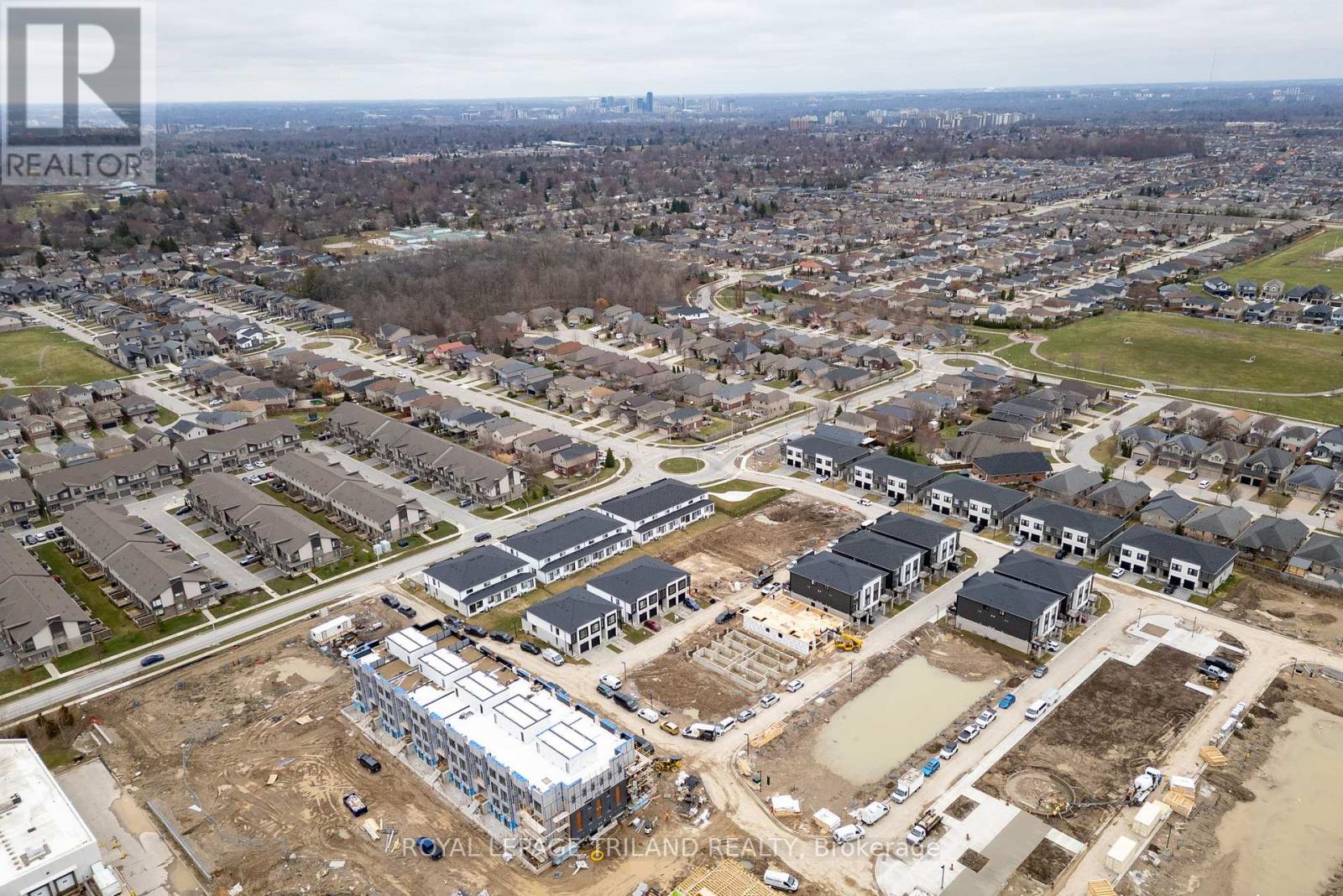 786 Banyan Lane, London North, Ontario  N6G 0A6 - Photo 34 - X12952532