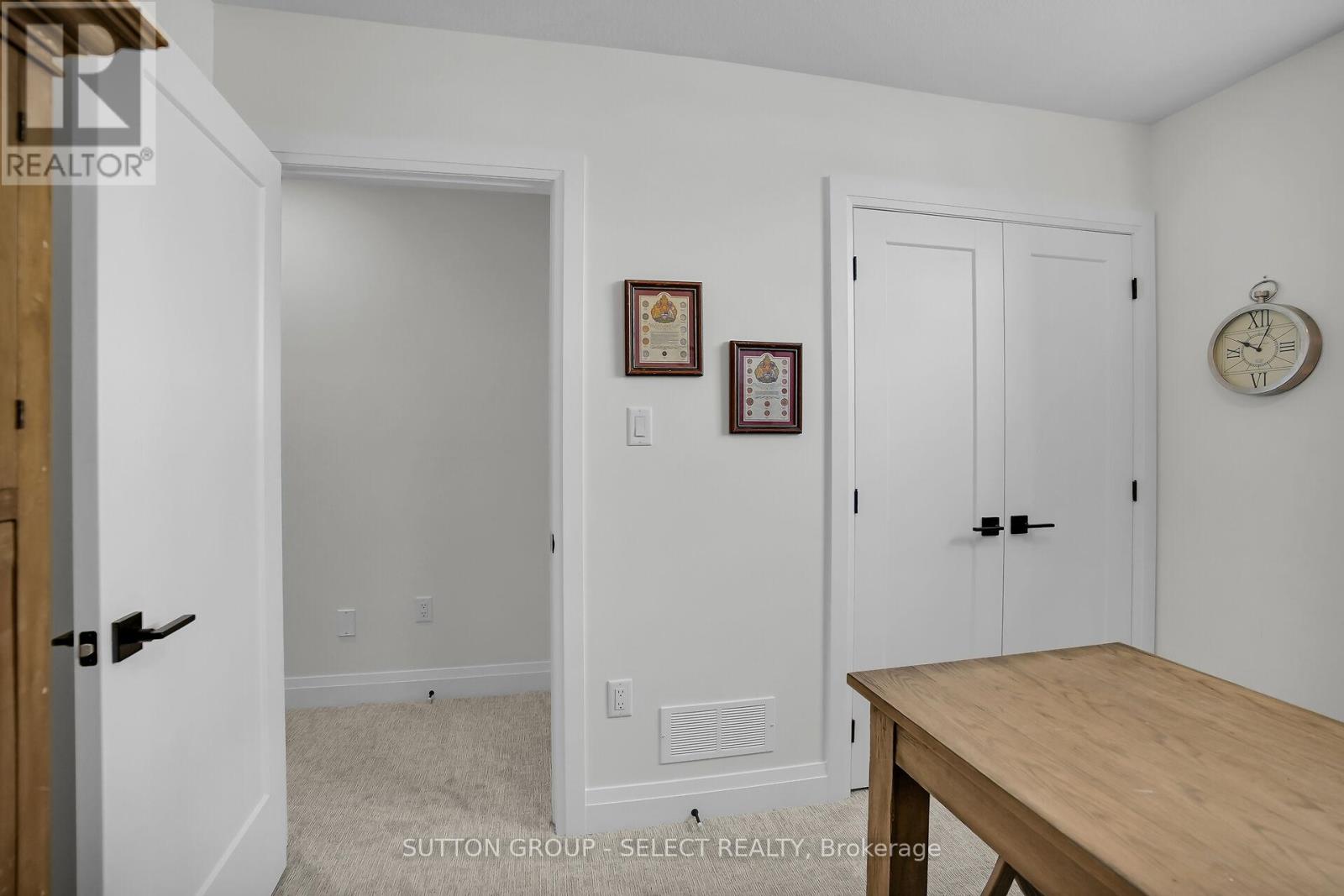 1894 Fountain Grass Drive, London South, Ontario  N6K 4P9 - Photo 37 - X12952576