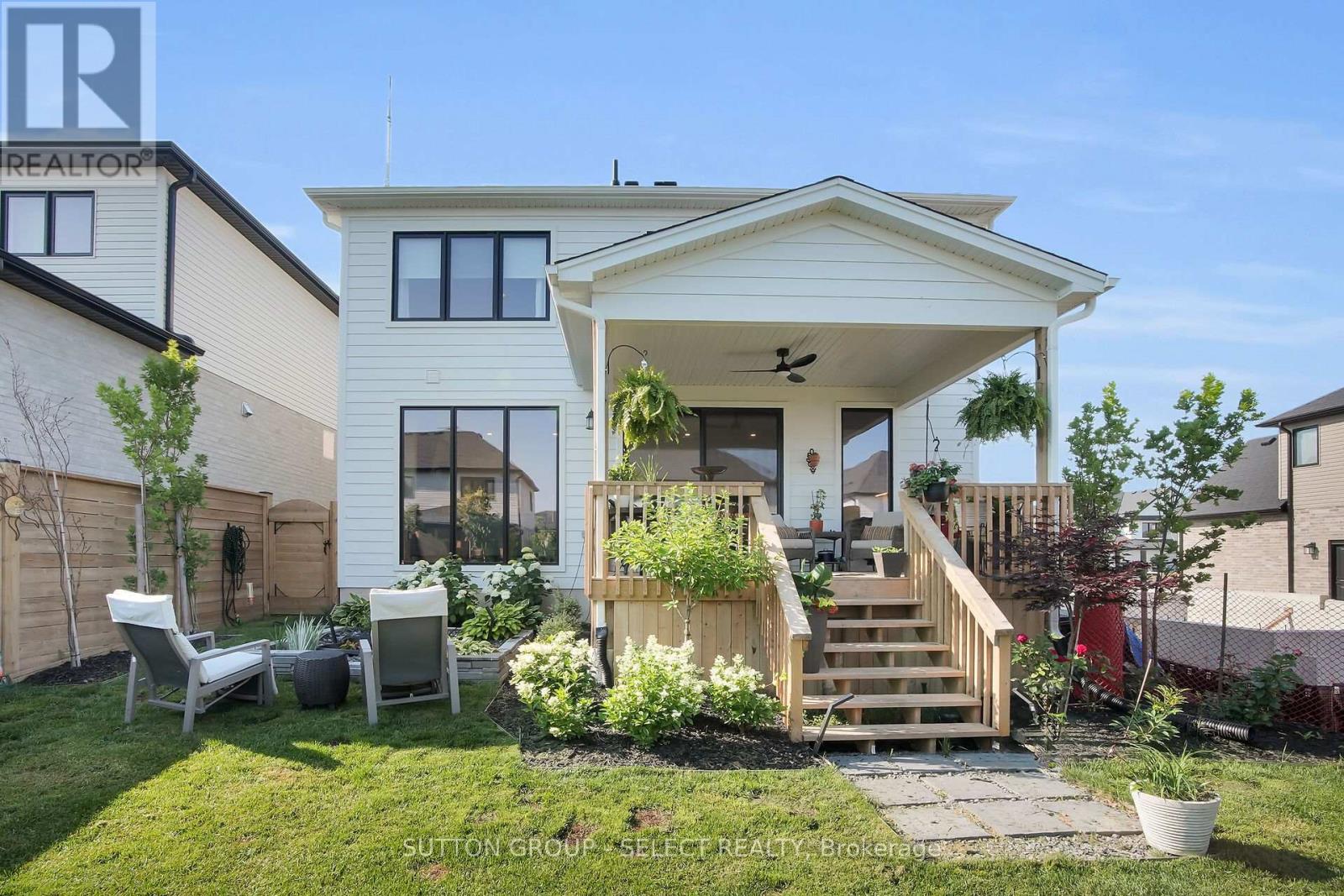 1894 Fountain Grass Drive, London South, Ontario  N6K 4P9 - Photo 41 - X12952576