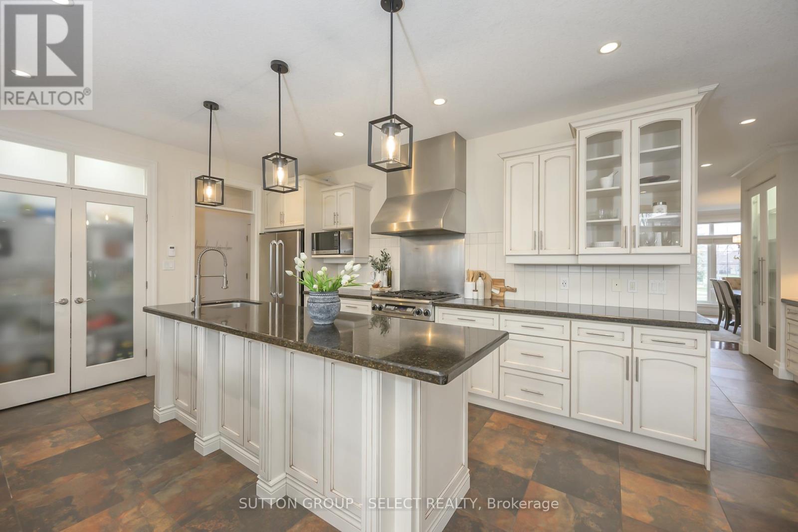 1615 Wickerson Gate, London South (South K), Ontario  N6K 0C3 - Photo 16 - X12952592