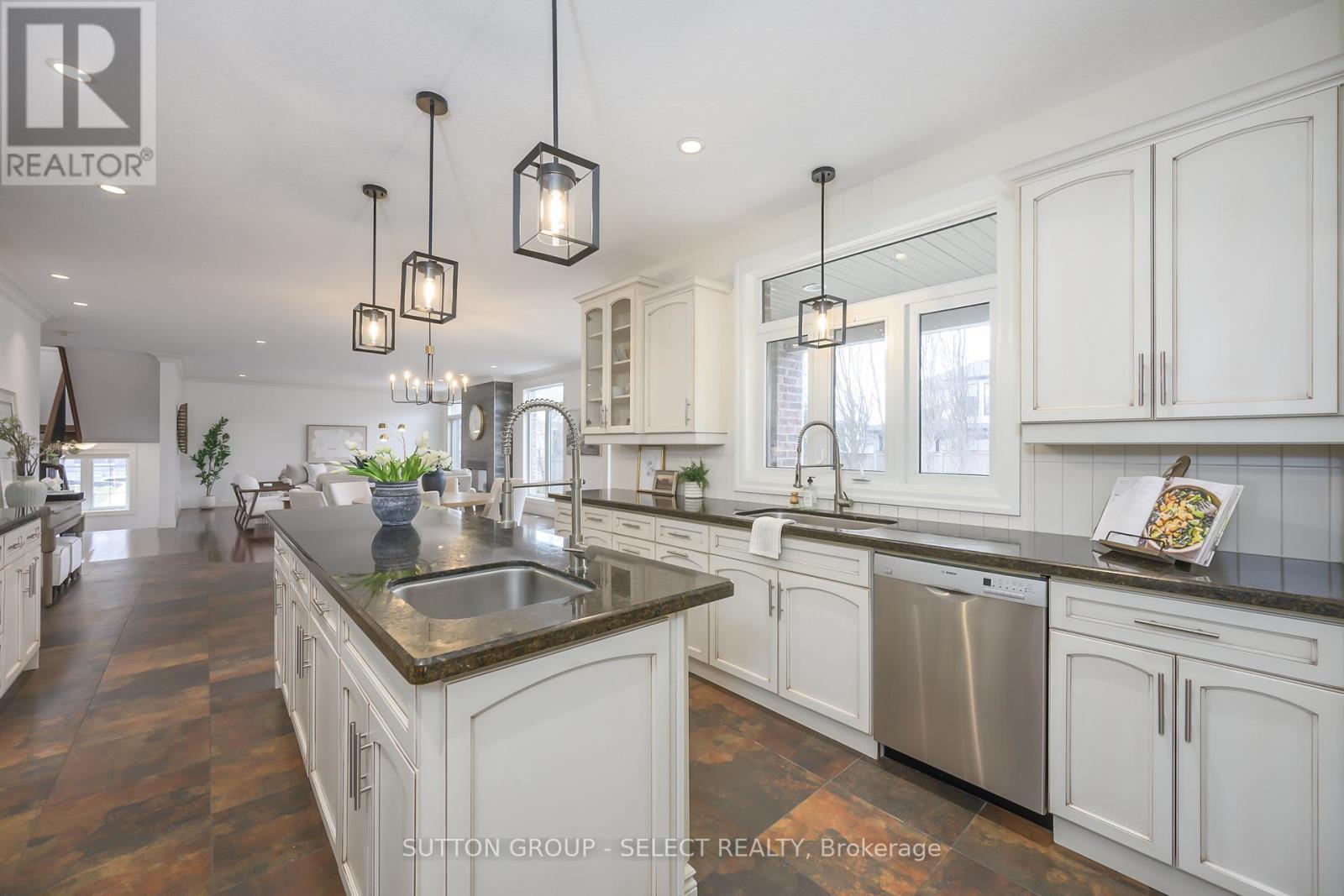 1615 Wickerson Gate, London South (South K), Ontario  N6K 0C3 - Photo 42 - X12952592