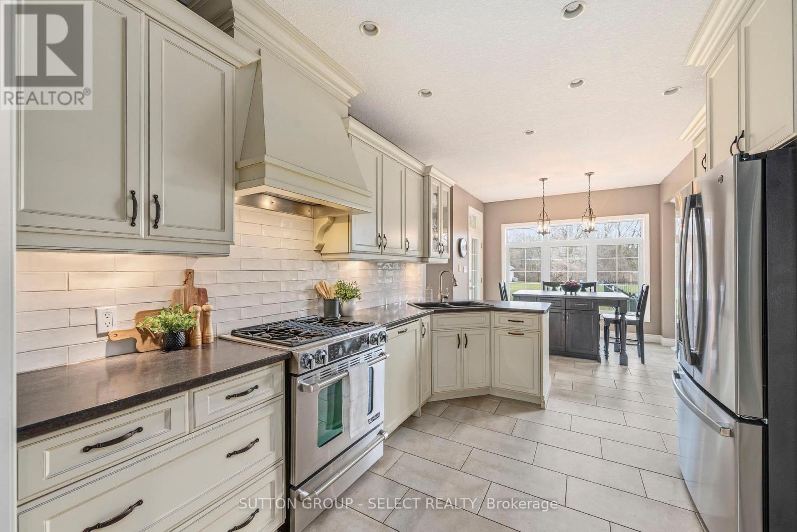 148 Ridge Street, Dutton/dunwich (Dutton), Ontario  N0L 1J0 - Photo 17 - X12952642