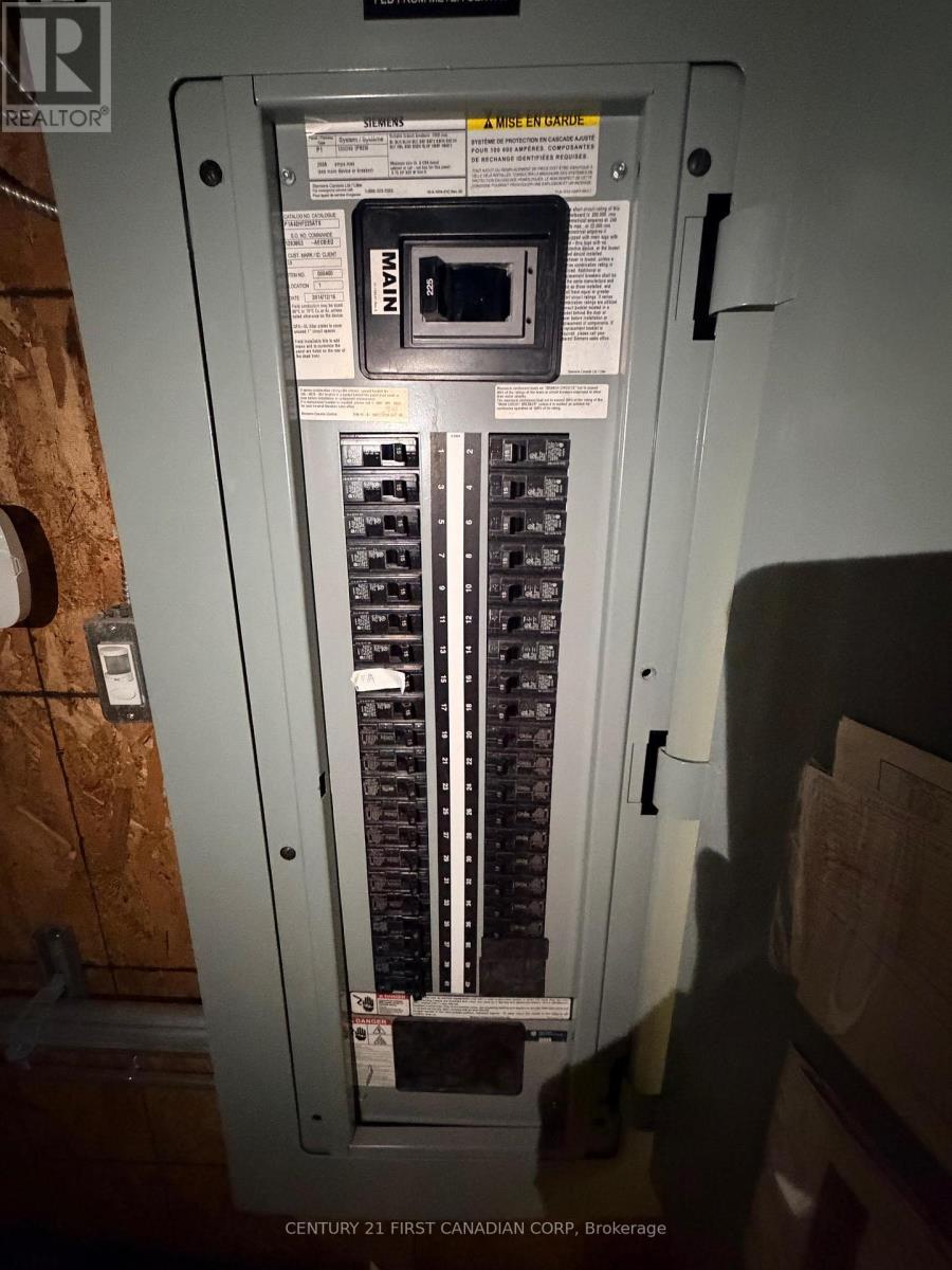 Unit B - 189 Dundas Street, London East, Ontario  N6A 1G4 - Photo 10 - X12952680