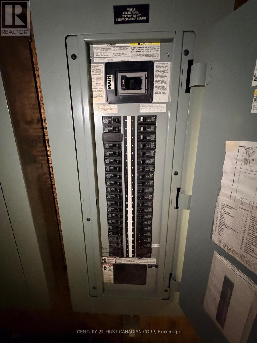 Unit B - 189 Dundas Street, London East, Ontario  N6A 1G4 - Photo 11 - X12952680