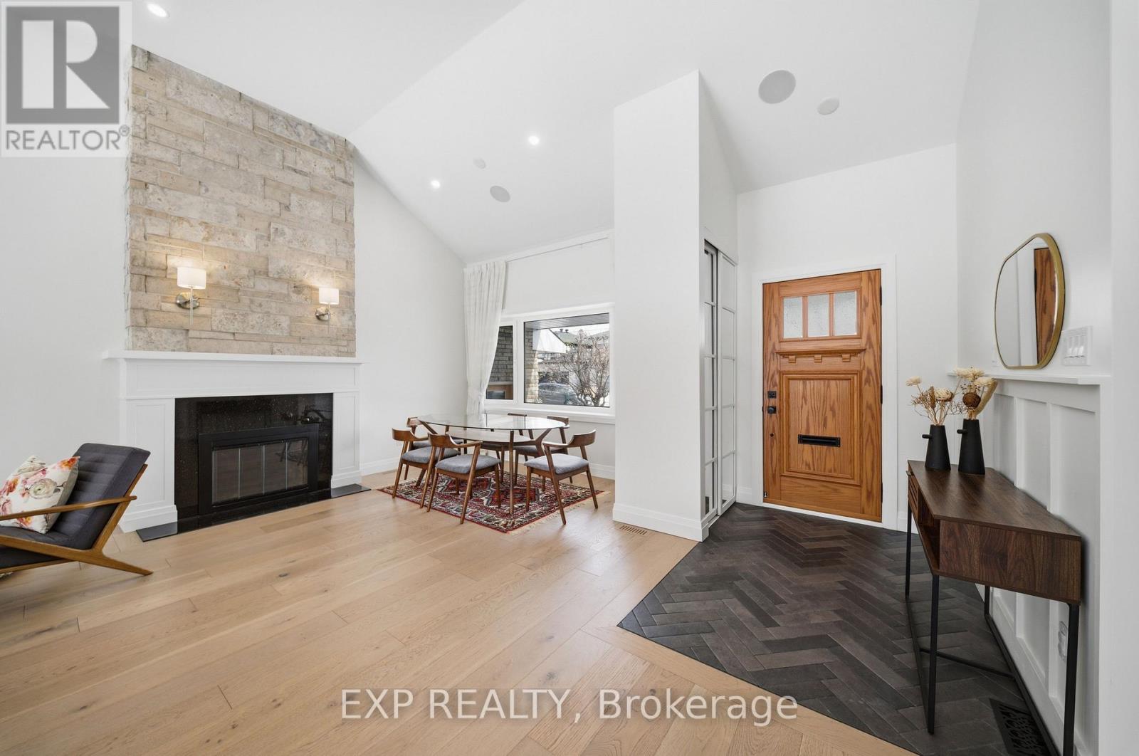 89 Norice Street, Ottawa, Ontario  K2G 2X9 - Photo 3 - X12952448