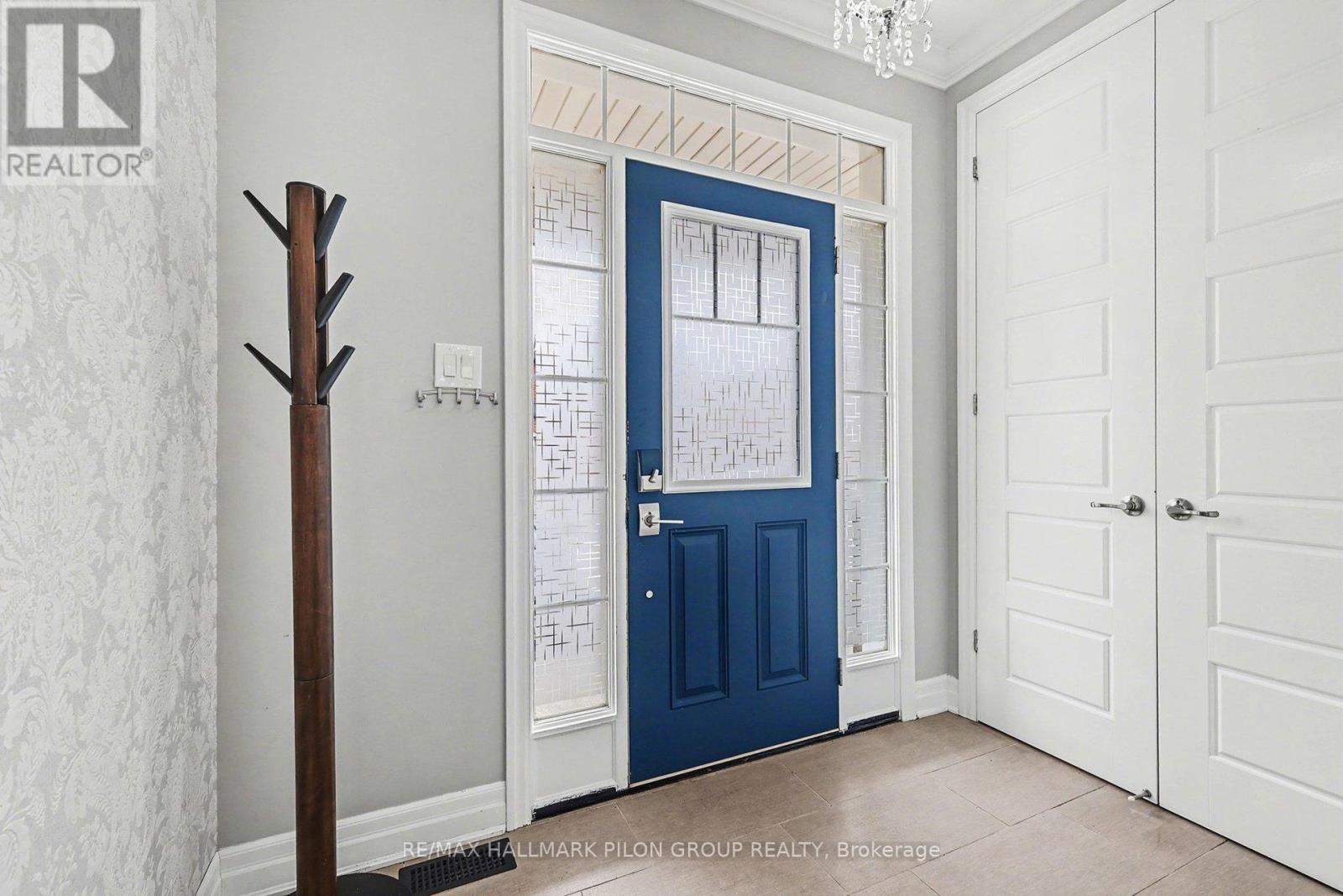 133 Mandalay Street, Ottawa, Ontario  K4A 1A6 - Photo 11 - X12952502