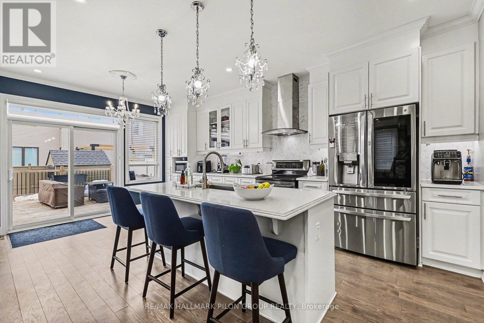 133 Mandalay Street, Ottawa, Ontario  K4A 1A6 - Photo 9 - X12952502