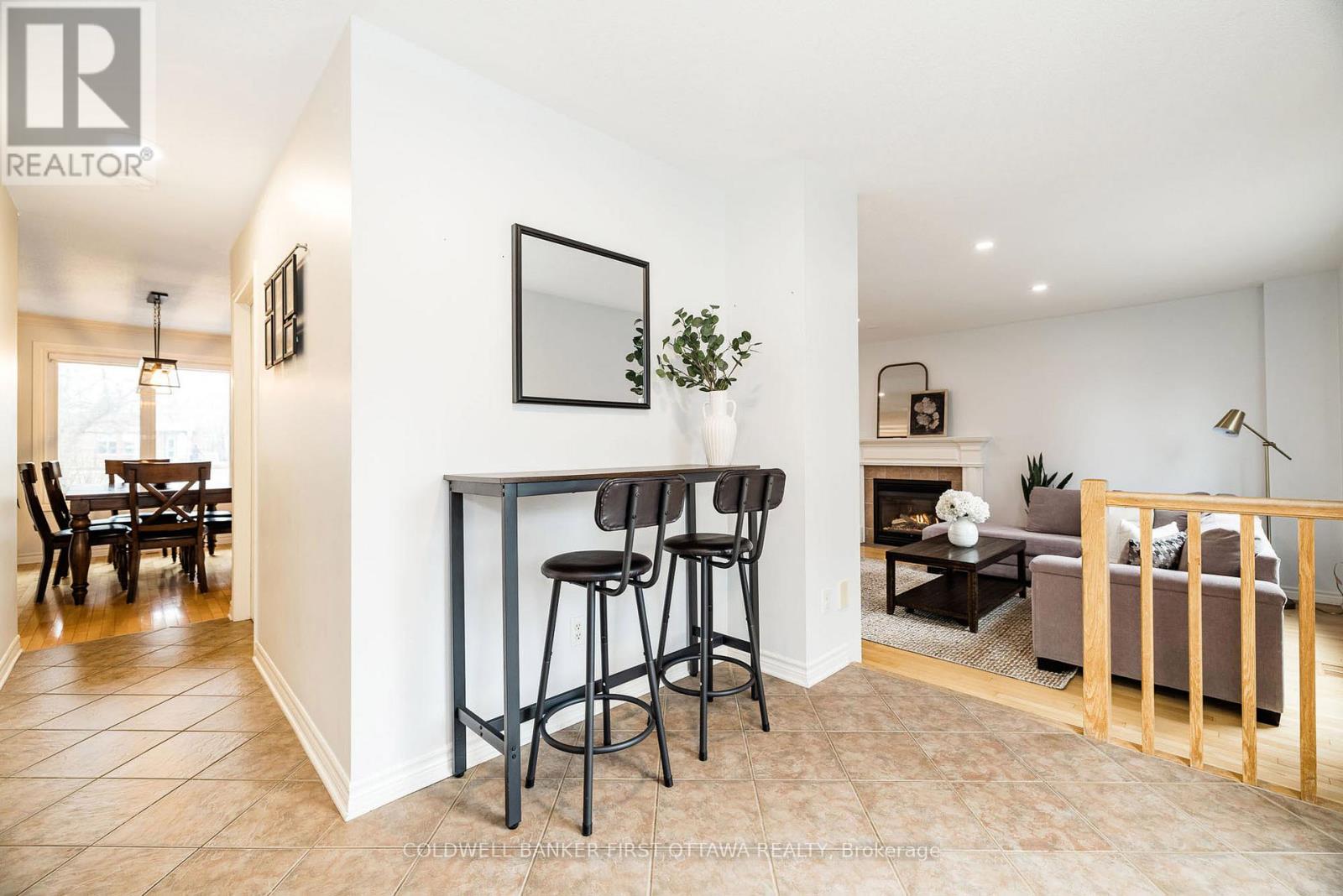 38 Hobin Street, Ottawa, Ontario  K2S 1G8 - Photo 14 - X12952704