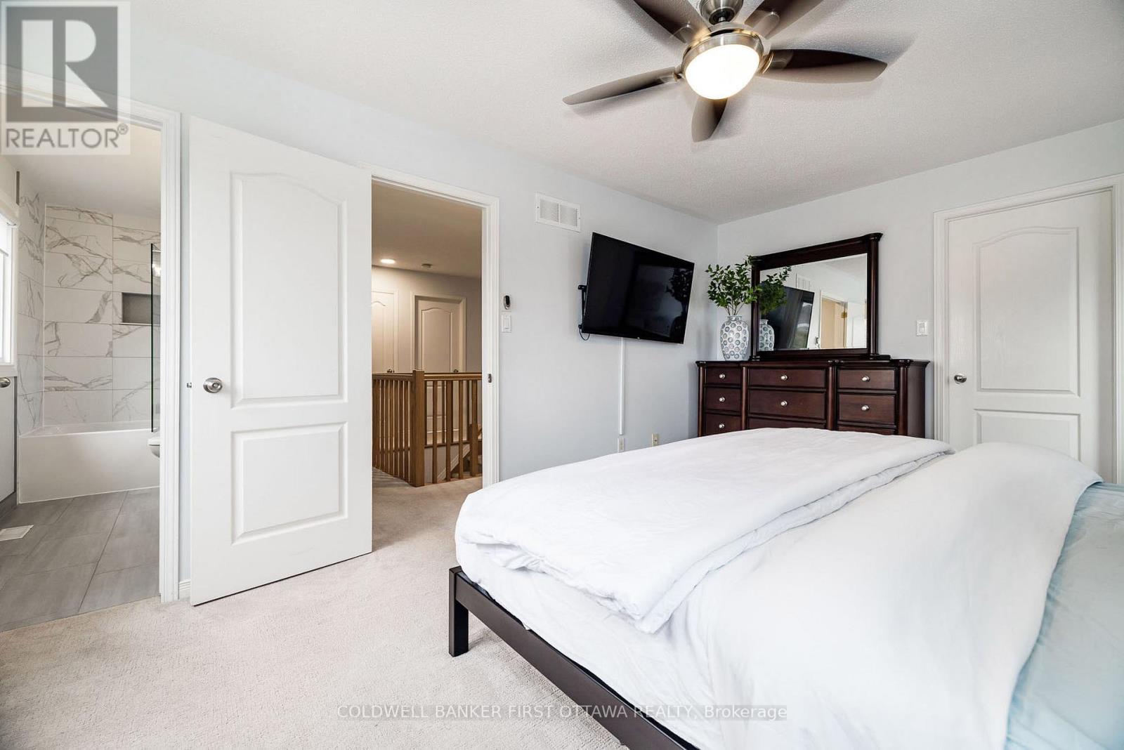 38 Hobin Street, Ottawa, Ontario  K2S 1G8 - Photo 21 - X12952704