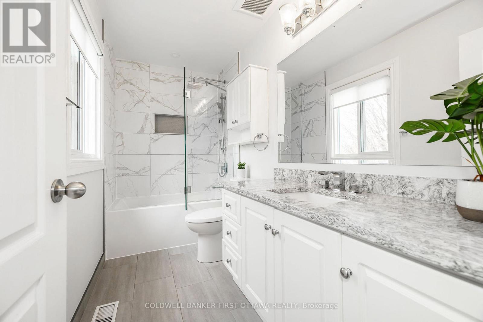 38 Hobin Street, Ottawa, Ontario  K2S 1G8 - Photo 22 - X12952704