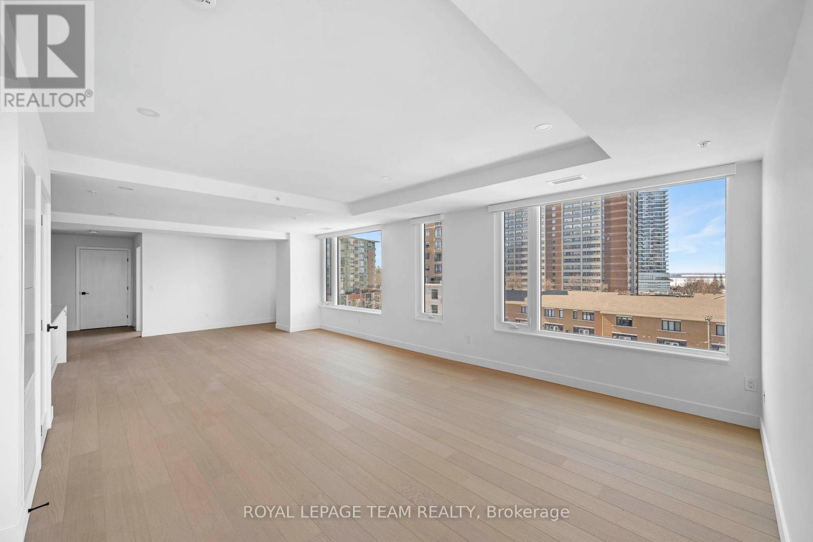 507 - 398 Roosevelt Avenue, Ottawa, Ontario  K2A 1Z3 - Photo 14 - X12952726