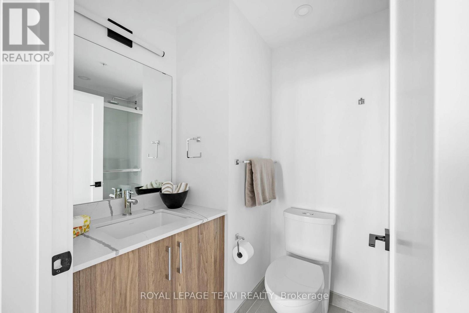 507 - 398 Roosevelt Avenue, Ottawa, Ontario  K2A 1Z3 - Photo 17 - X12952726