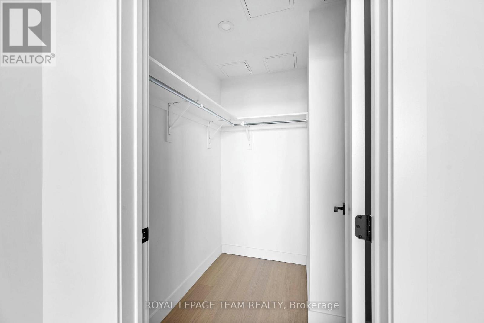 507 - 398 Roosevelt Avenue, Ottawa, Ontario  K2A 1Z3 - Photo 21 - X12952726