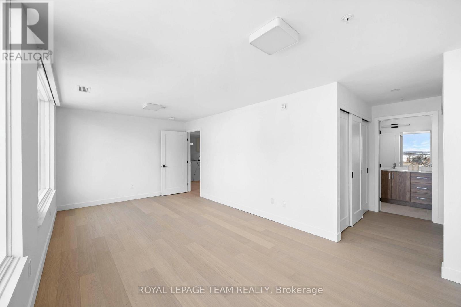 507 - 398 Roosevelt Avenue, Ottawa, Ontario  K2A 1Z3 - Photo 23 - X12952726