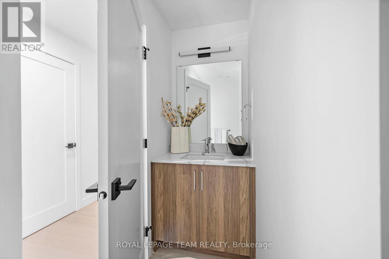 507 - 398 Roosevelt Avenue, Ottawa, Ontario  K2A 1Z3 - Photo 28 - X12952726