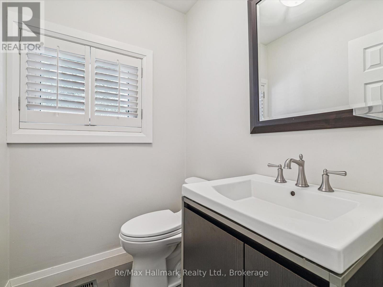 1188 Carey Road, Oakville, Ontario  L6J 2E4 - Photo 13 - W12952540