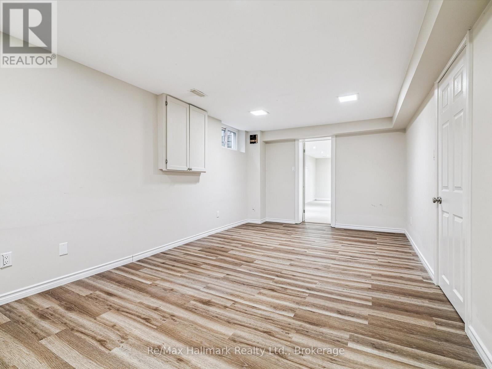 1188 Carey Road, Oakville, Ontario  L6J 2E4 - Photo 31 - W12952540