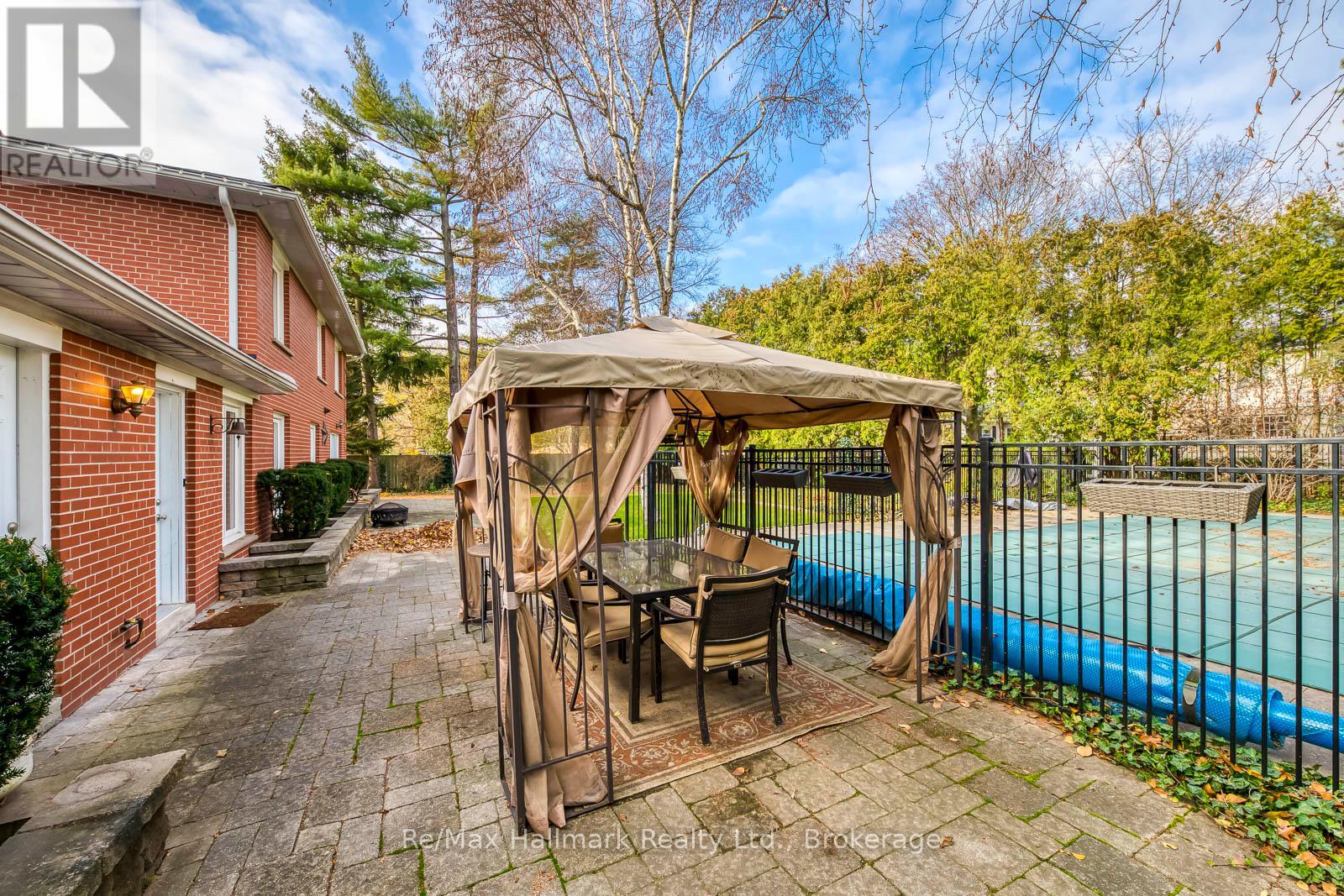 1188 Carey Road, Oakville, Ontario  L6J 2E4 - Photo 35 - W12952540