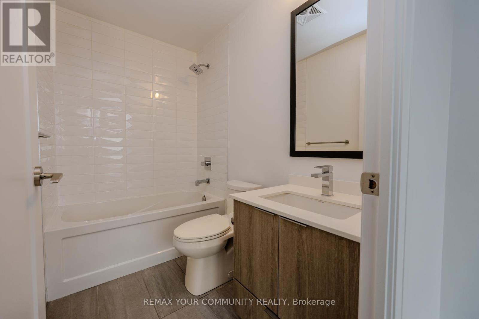 718 - 1 Belsize Drive, Toronto, Ontario  M4S 0B9 - Photo 10 - C12950996