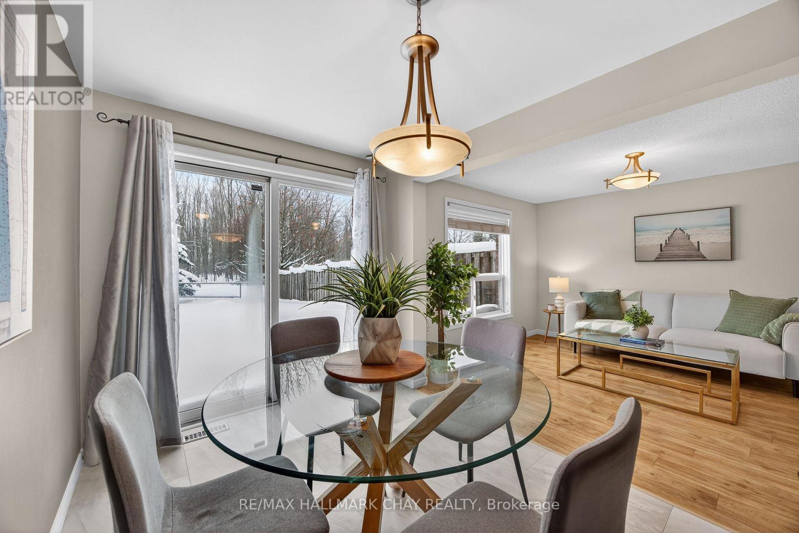 36 Goodwin Drive, Barrie, Ontario  L4N 5Z7 - Photo 12 - S12843144