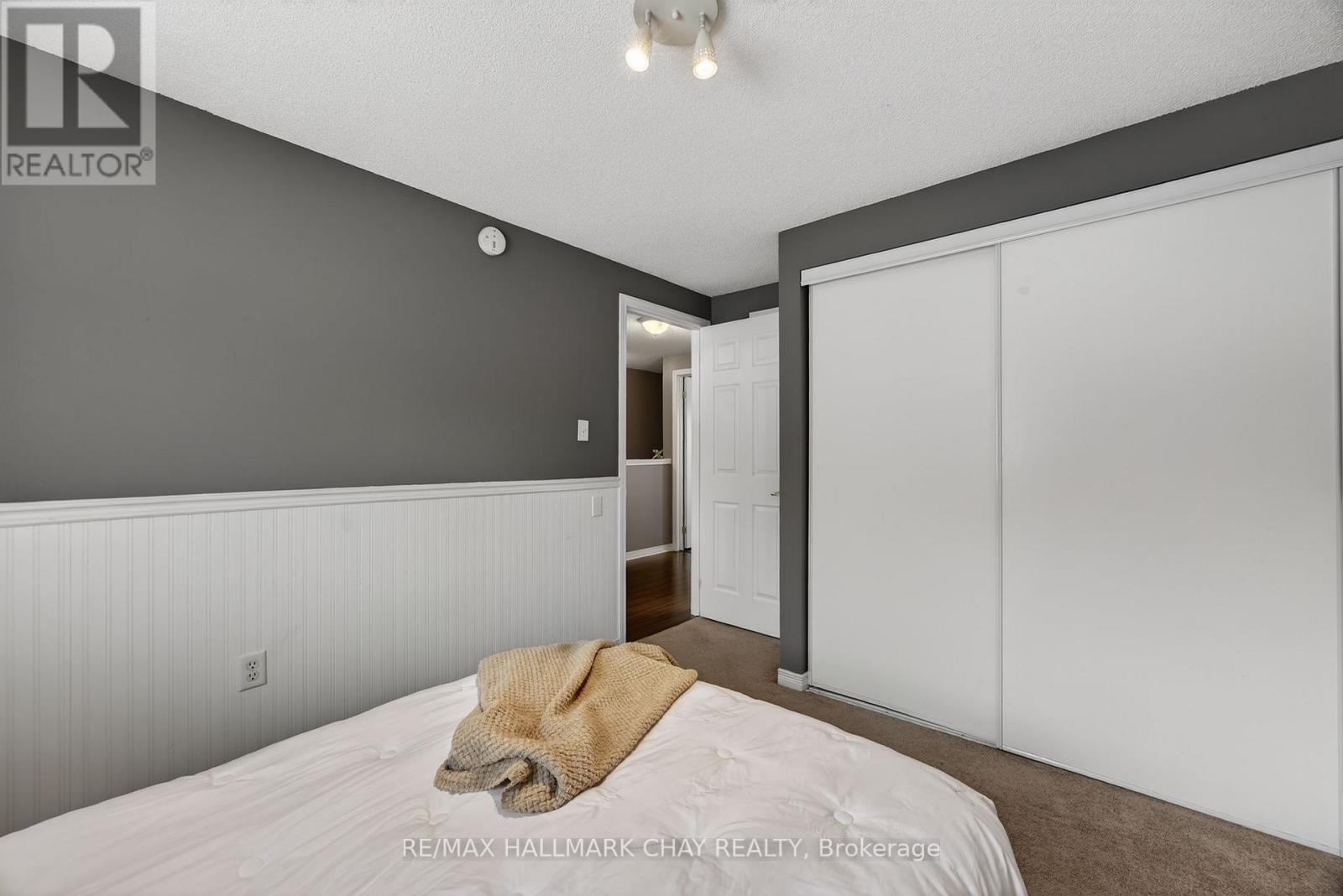 36 Goodwin Drive, Barrie, Ontario  L4N 5Z7 - Photo 21 - S12843144