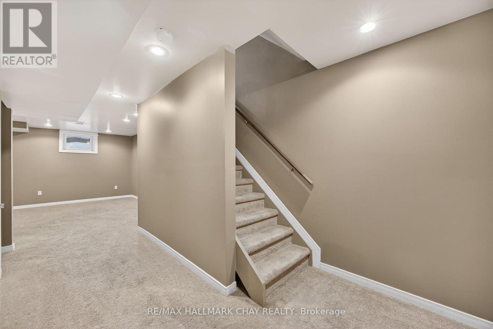 36 Goodwin Drive, Barrie, Ontario  L4N 5Z7 - Photo 24 - S12843144