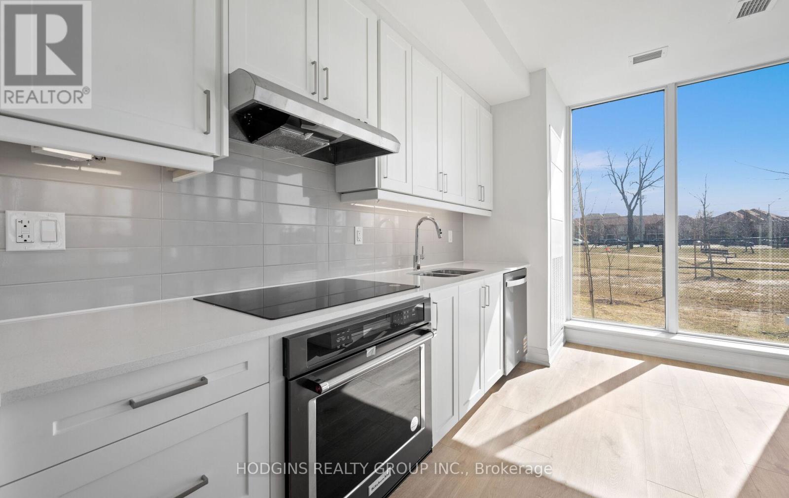 106 - 1035 Southdown Road, Mississauga, Ontario  L5J 0A2 - Photo 14 - W12931076