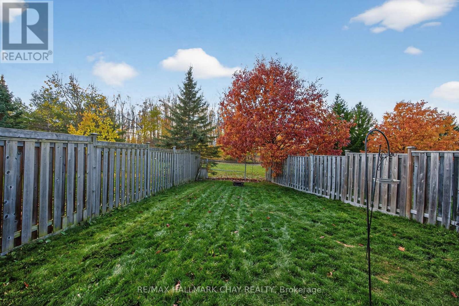 36 Goodwin Drive, Barrie, Ontario  L4N 5Z7 - Photo 4 - S12843144